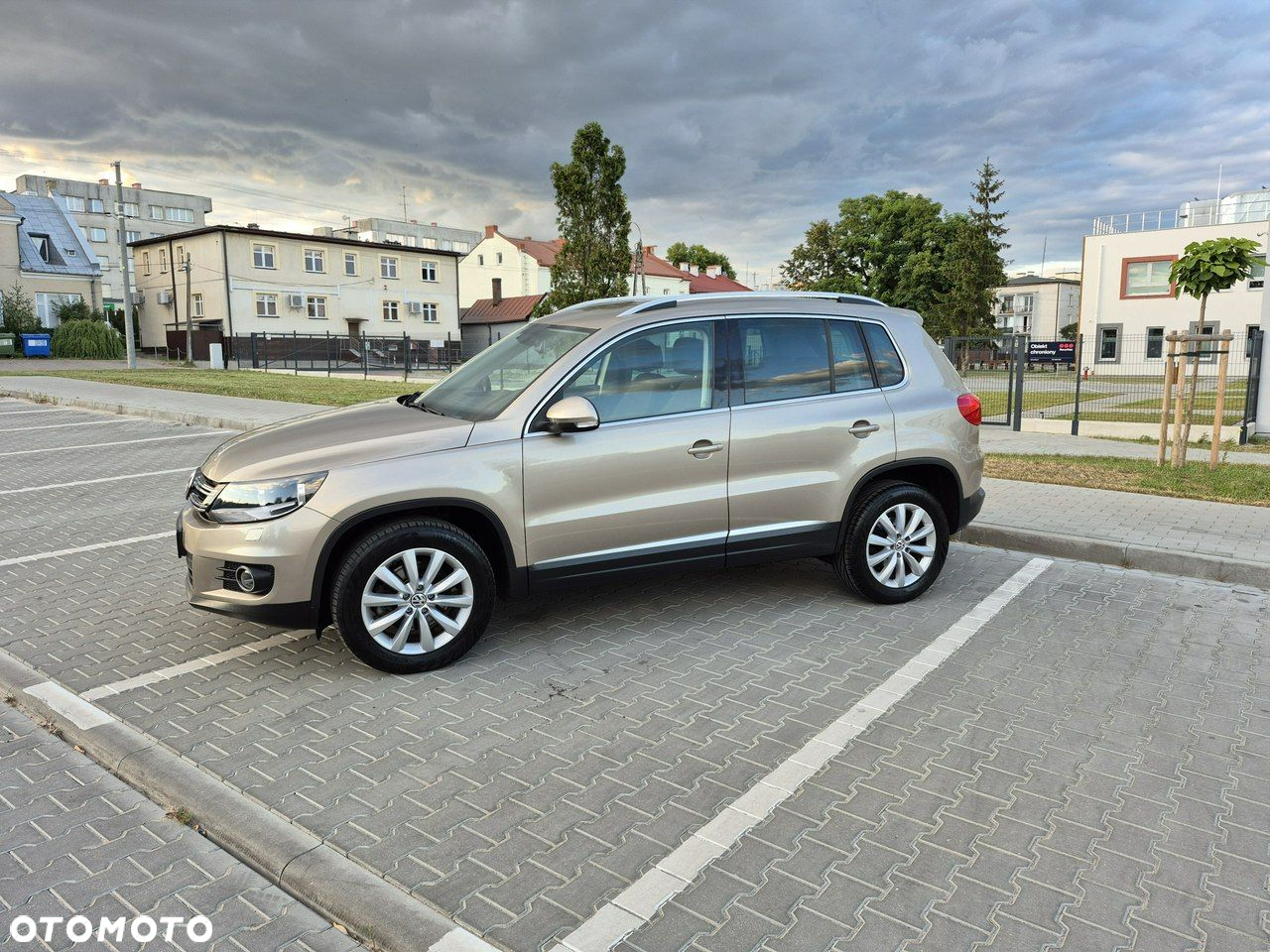 Volkswagen Tiguan 2.0 TDI 4Mot Sport&Style DSG - 17
