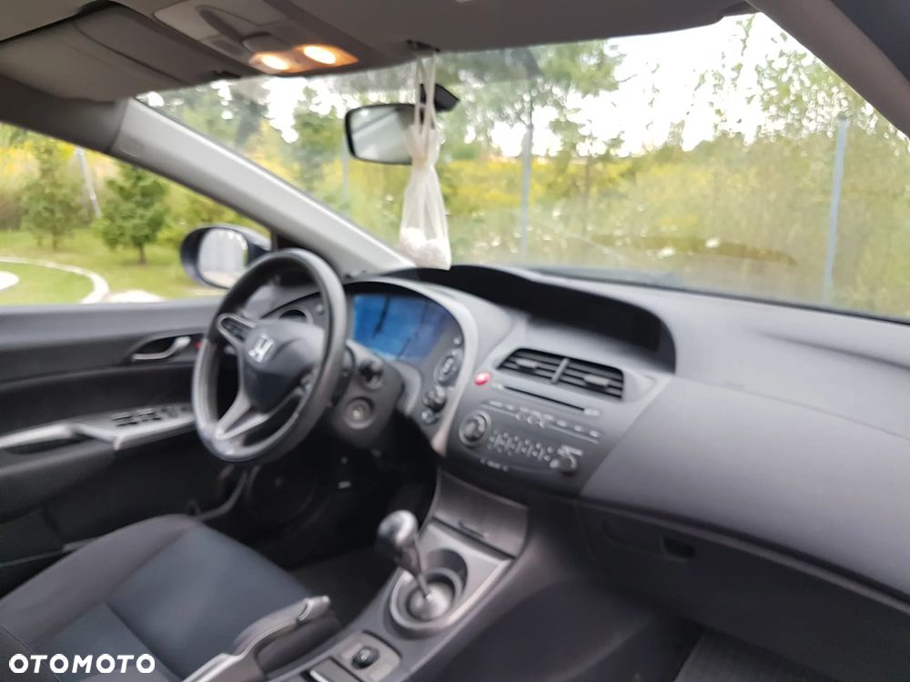 Honda Civic 1.8 Comfort - 19