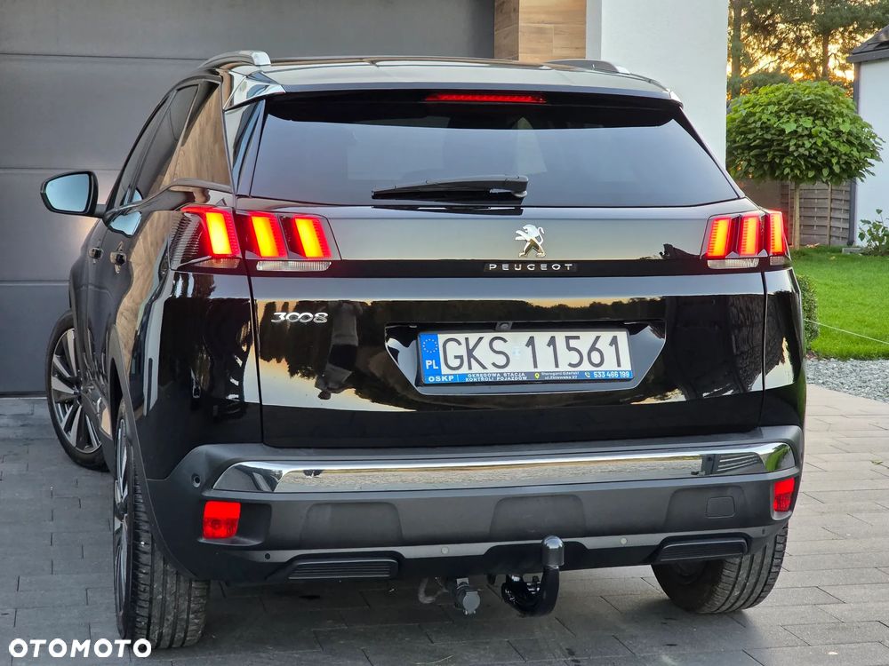 Peugeot 3008 1.5 BlueHDi Allure Pack S&S EAT8 - 19