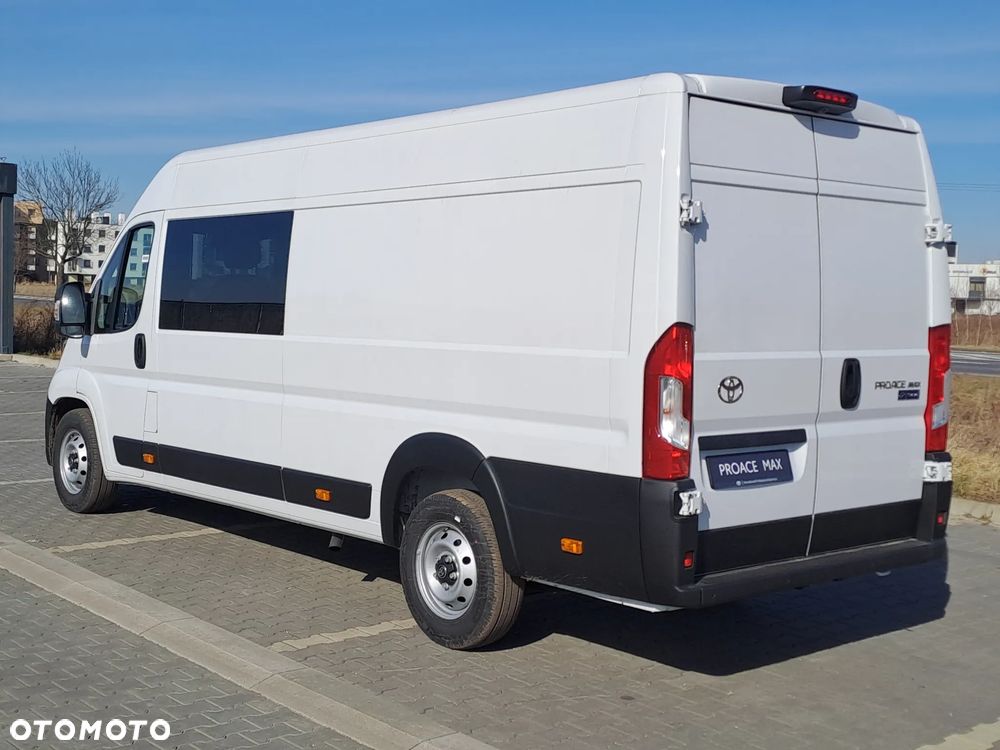 Toyota PROACE MAX - 7