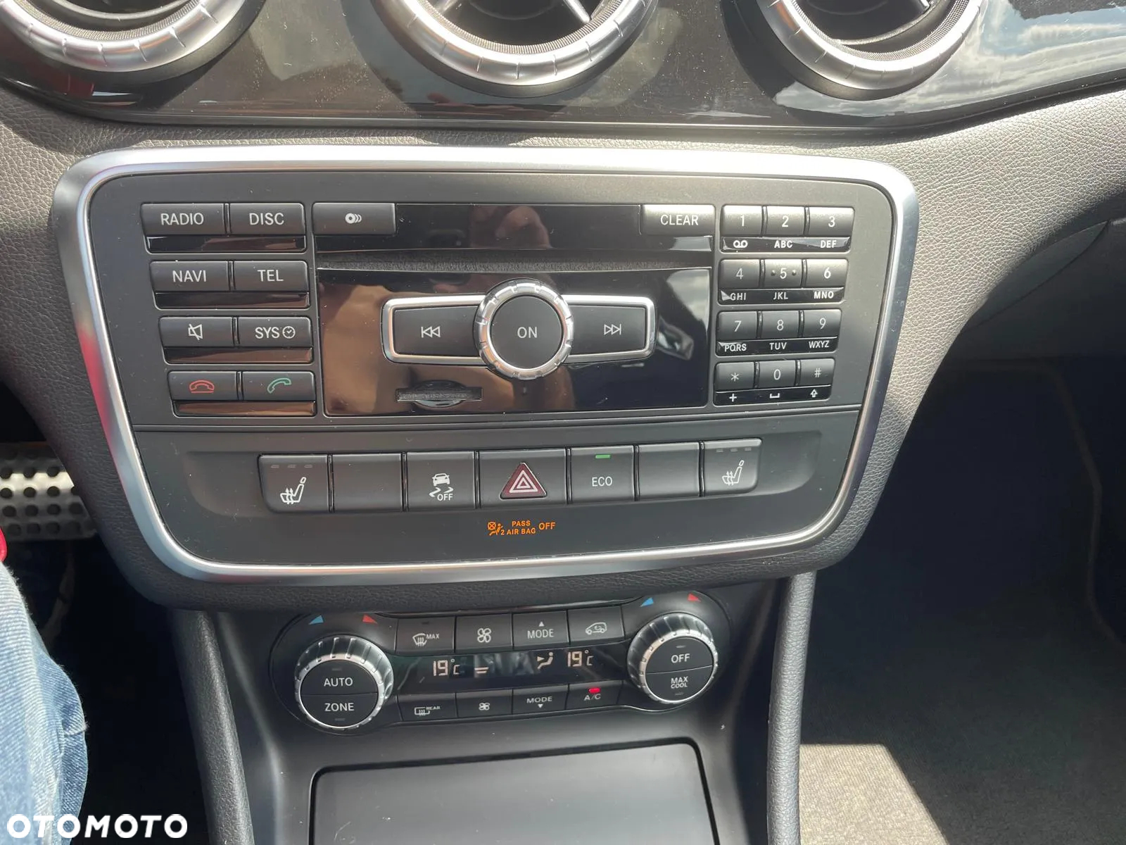 Mercedes-Benz CLA AMG 45 4Matic 7G-DCT - 28