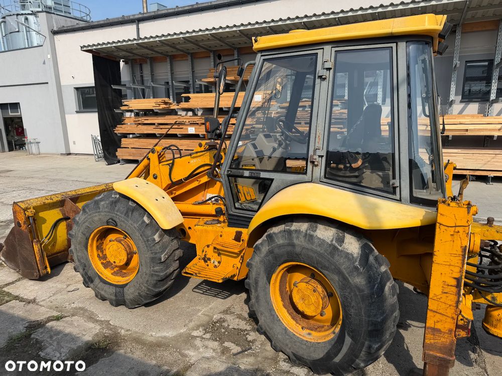 JCB 4CX - 1