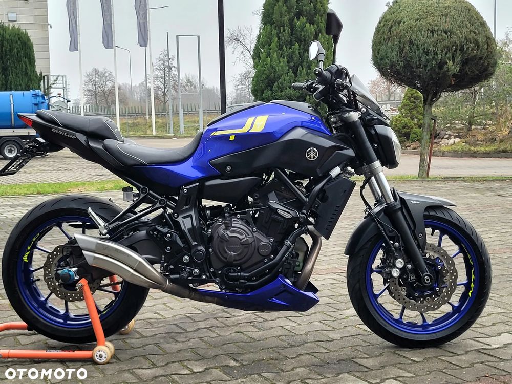 Yamaha MT - 4