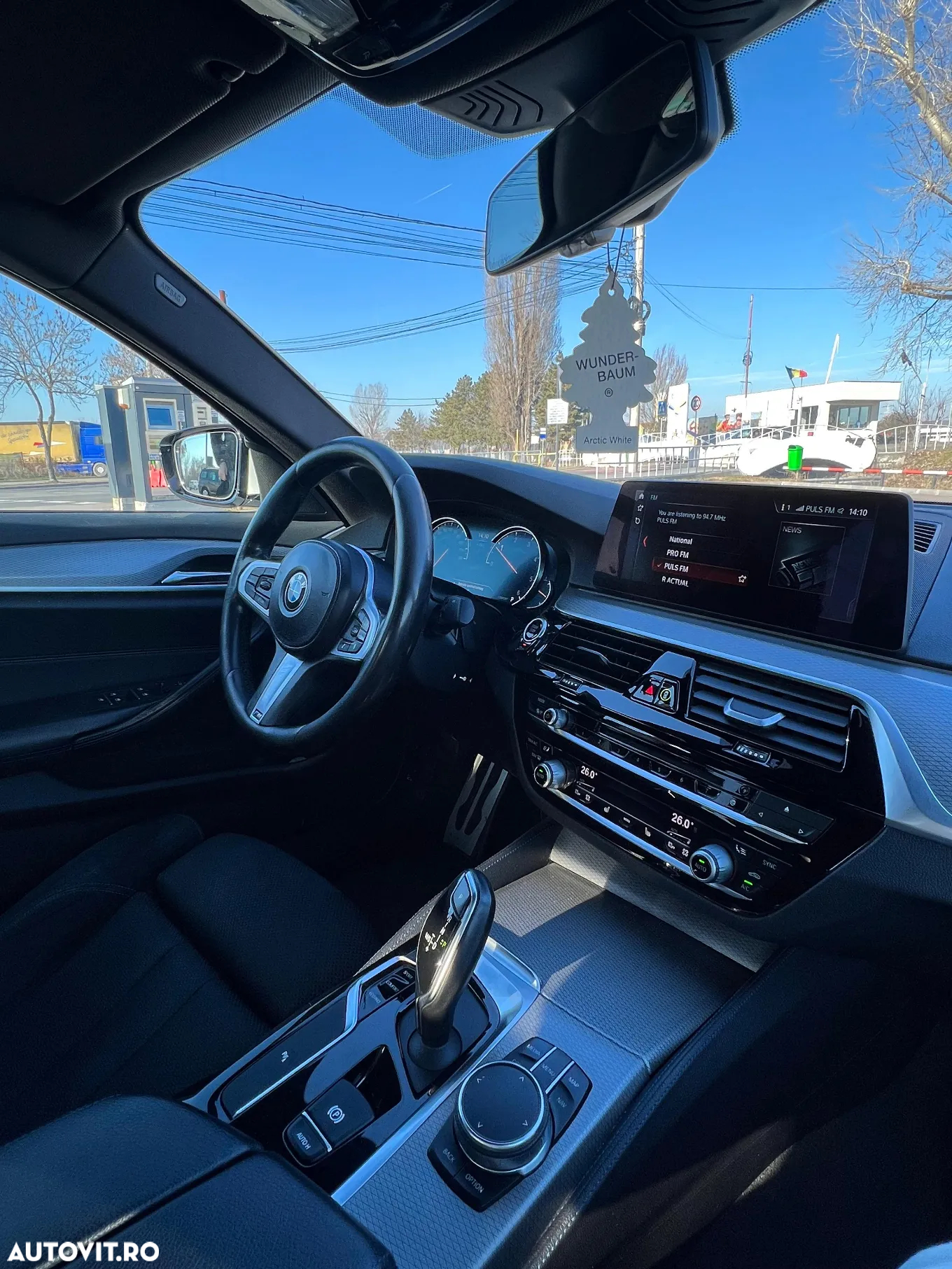 BMW Seria 5 520d xDrive AT - 4