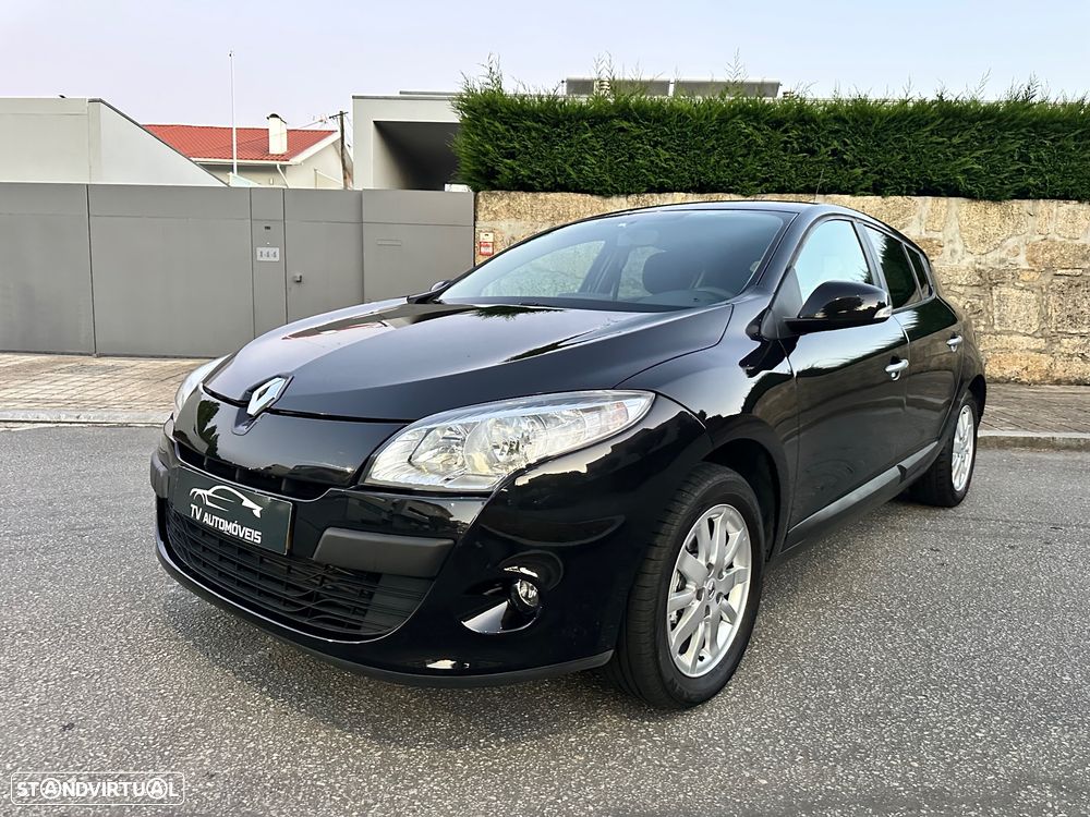 Renault Mégane 1.5 dCi Dynamique S - 3