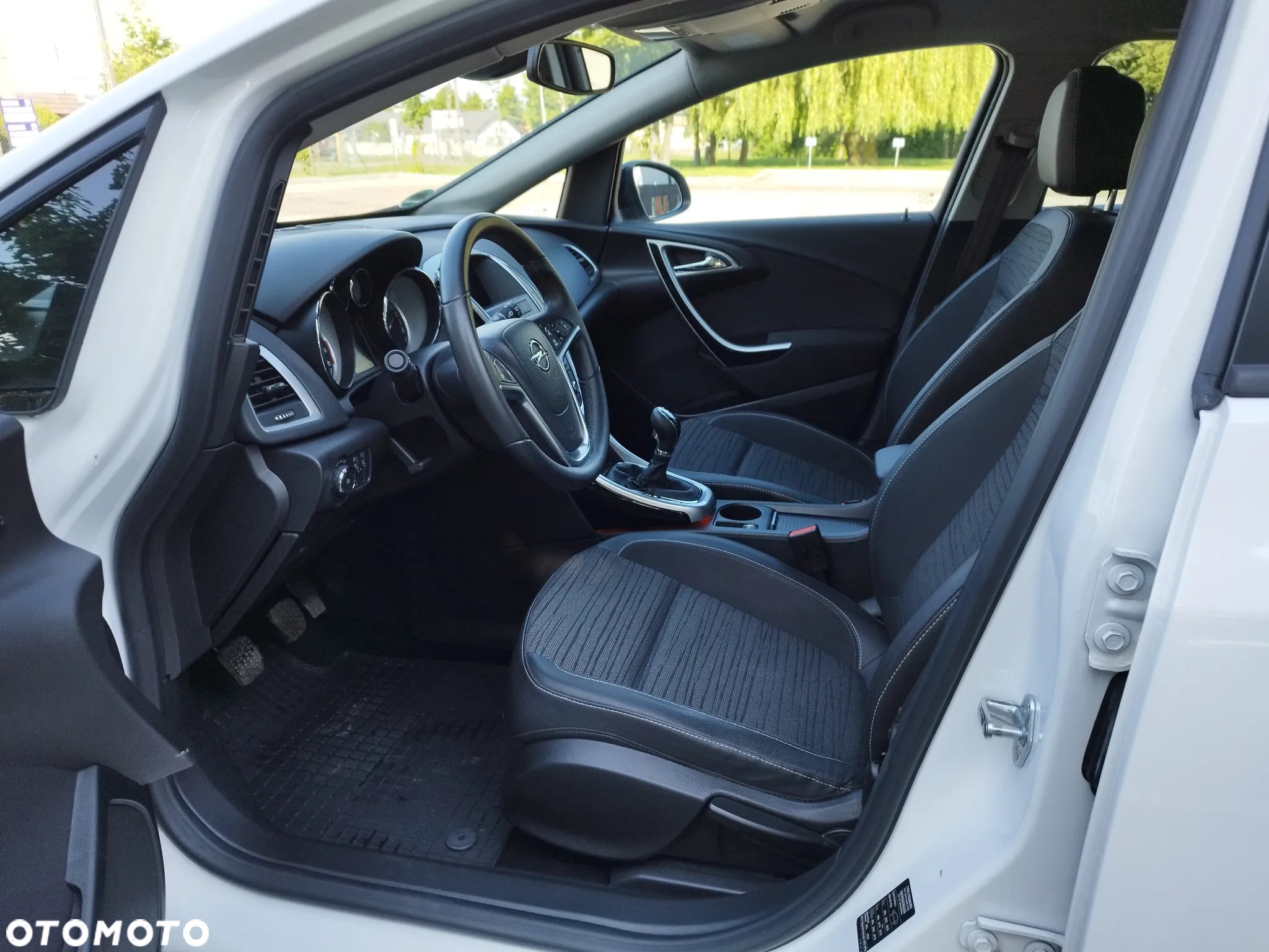 Opel Astra 1.4 Turbo ecoFLEX Start/Stop Color Edition - 21