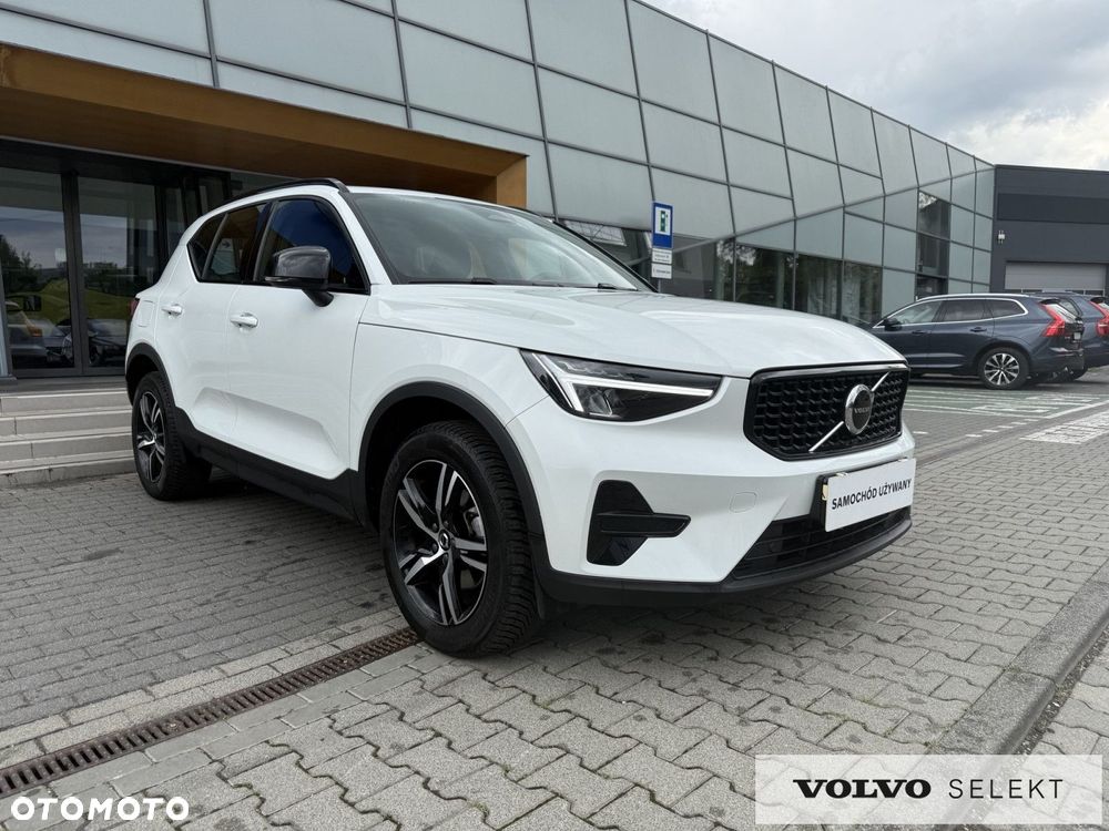 Volvo XC 40 - 3