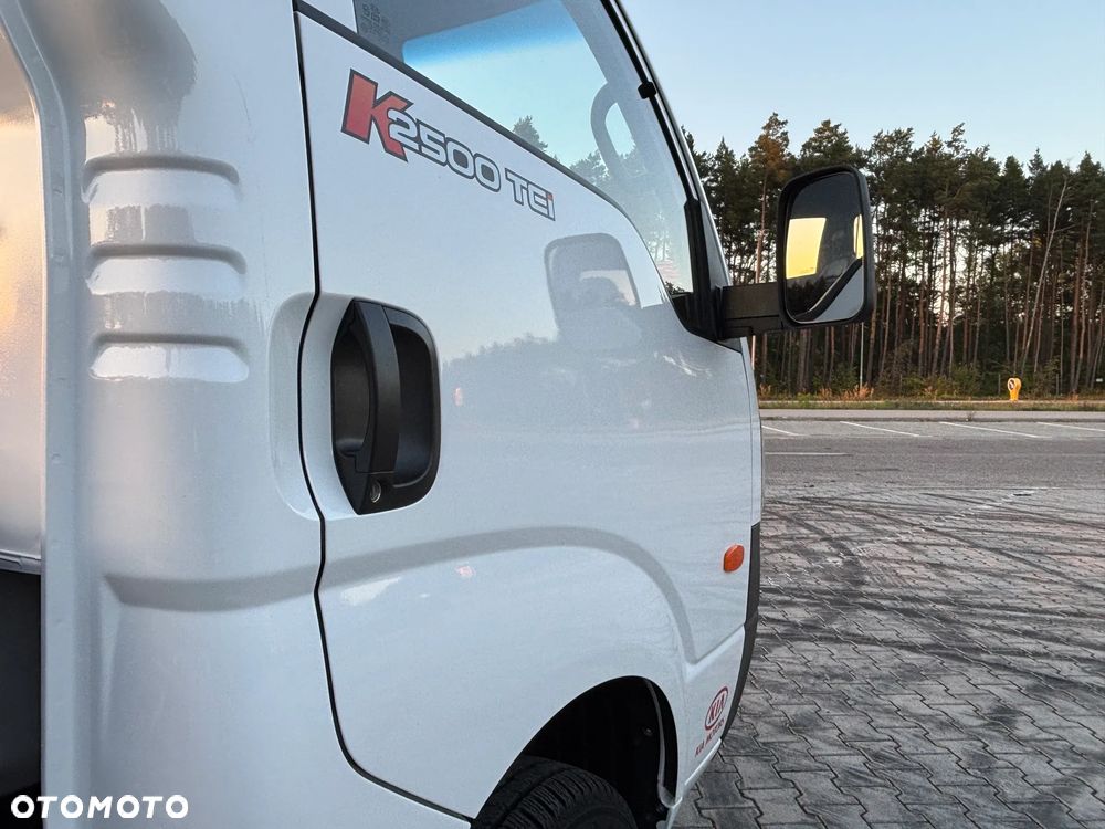 Kia K2500 TCI - 39