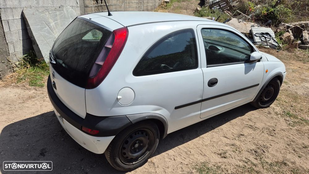 Opel Corsa 1.7 DTi 16V - 3