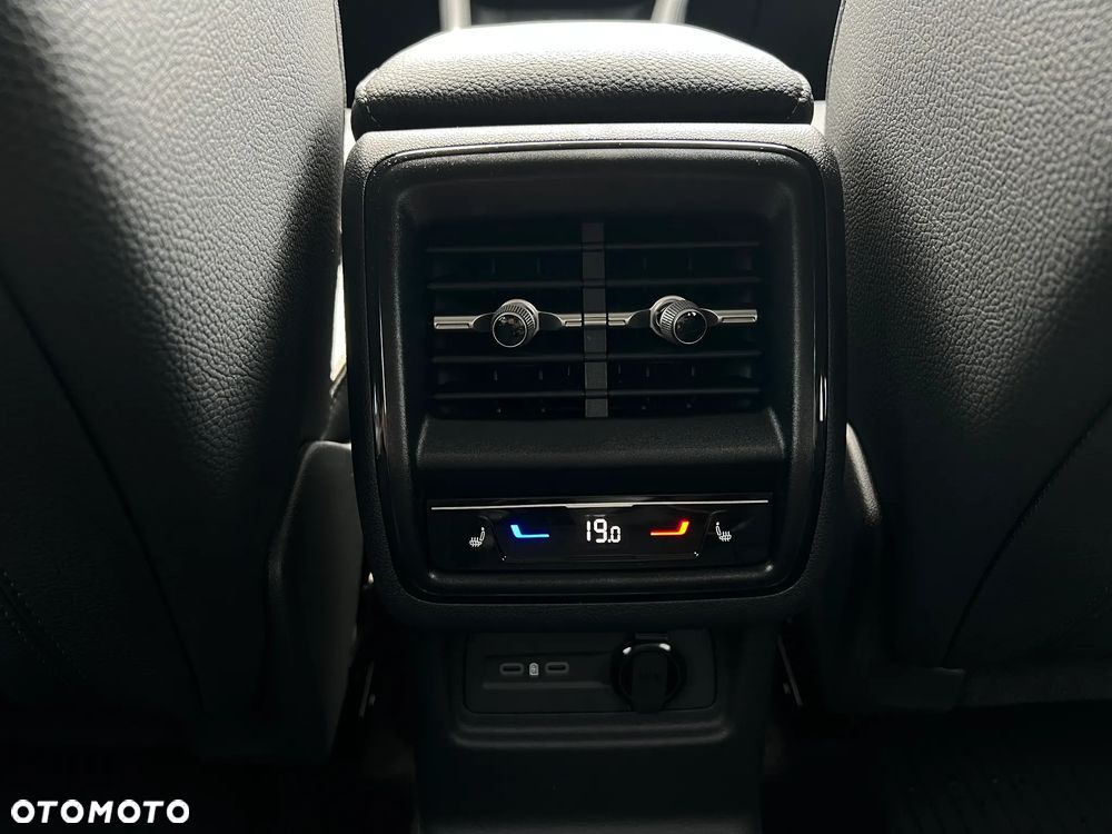 Skoda Kodiaq 2.0 TDI 4x4 Selection DSG - 9