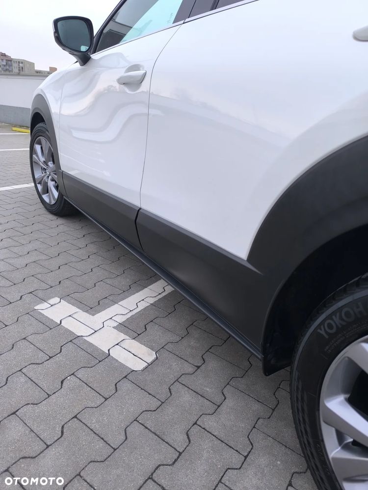 Mazda CX-30 2.0 mHEV Hikari 2WD - 17