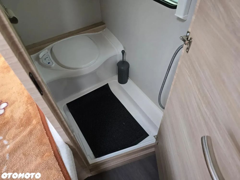 KNAUS KNAUS SUDWIND 750 UD - 32