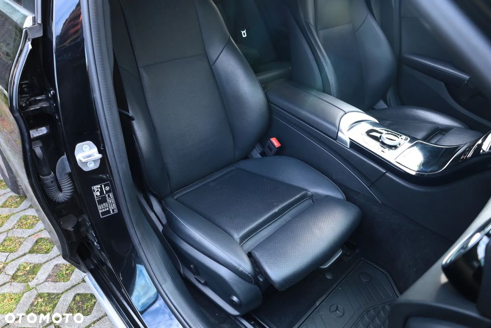 Mercedes-Benz Klasa C 220 d 9G-TRONIC Exclusive - 19