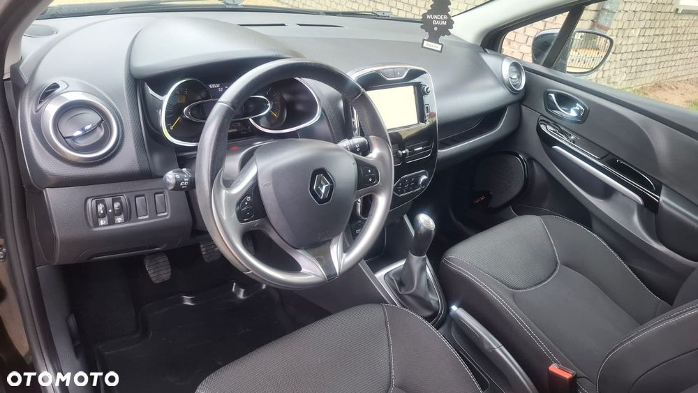 Renault Clio 1.2 16V 75 LIMITED - 9