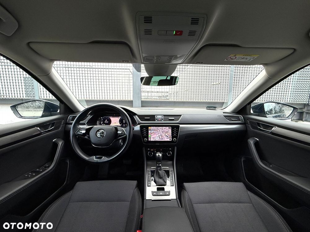 Skoda Superb 2.0 TDI SCR Style DSG - 22
