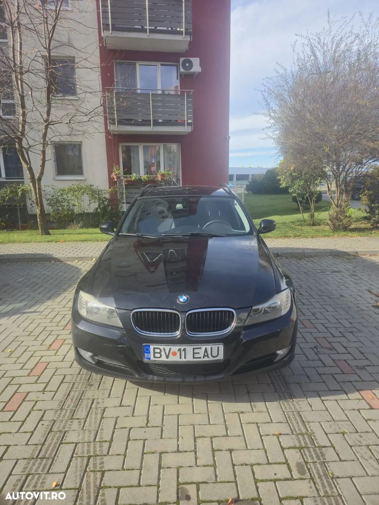 BMW Seria 3 318d Touring - 1