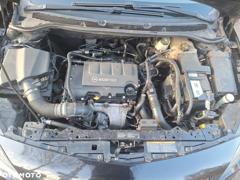 Opel Astra 1.4 T Sport - 10