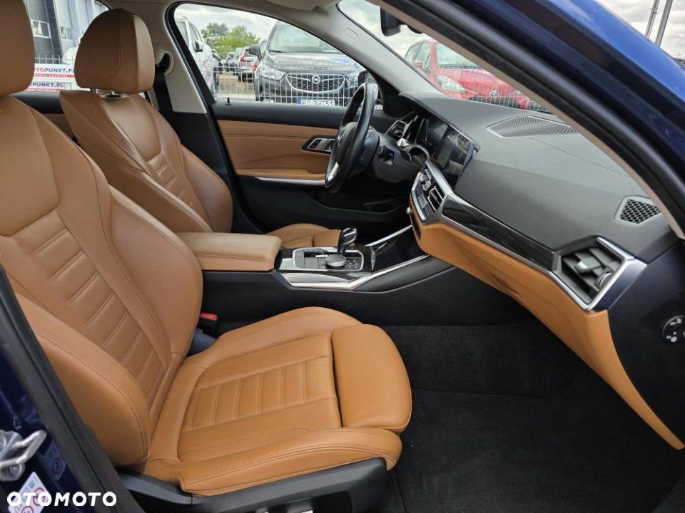 BMW Seria 3 - 22