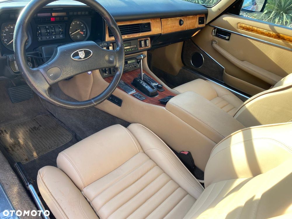Jaguar XJS - 16