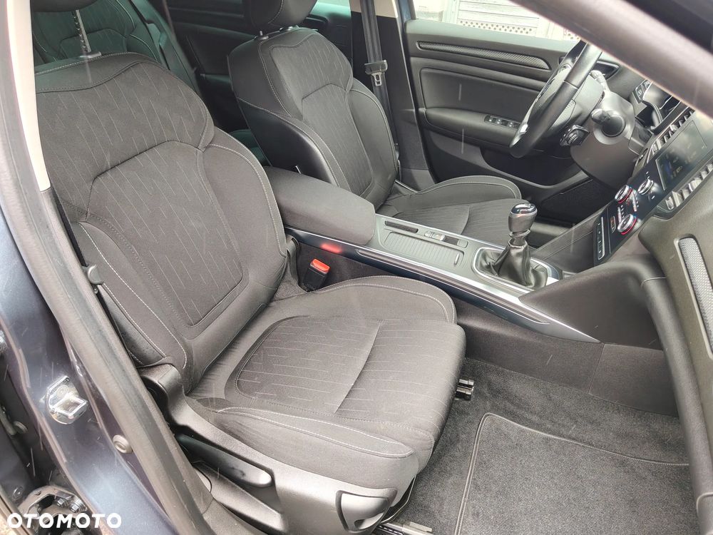 Renault Megane 1.3 TCe FAP Limited - 16