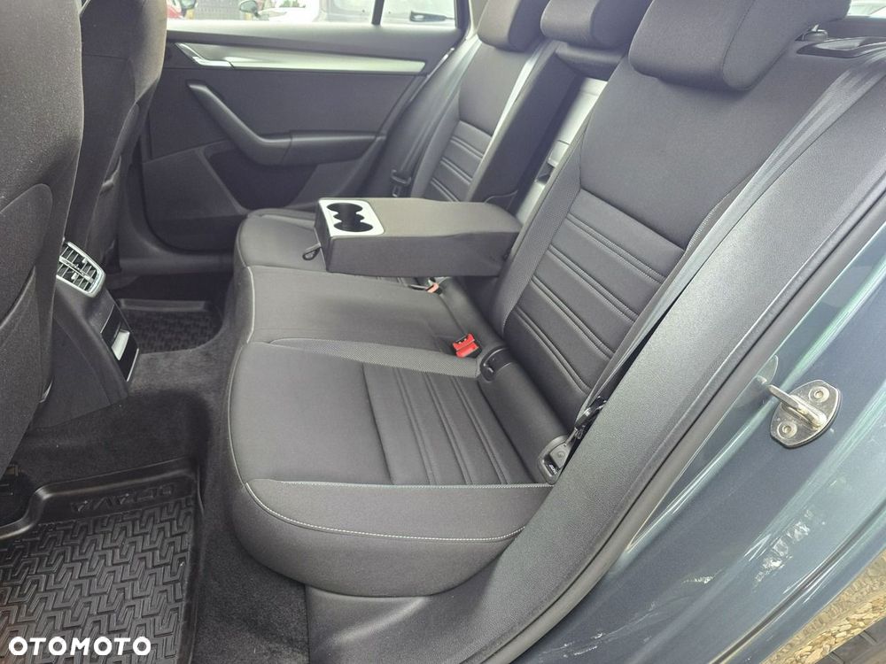 Skoda Octavia 1.5 TSI Business - 13