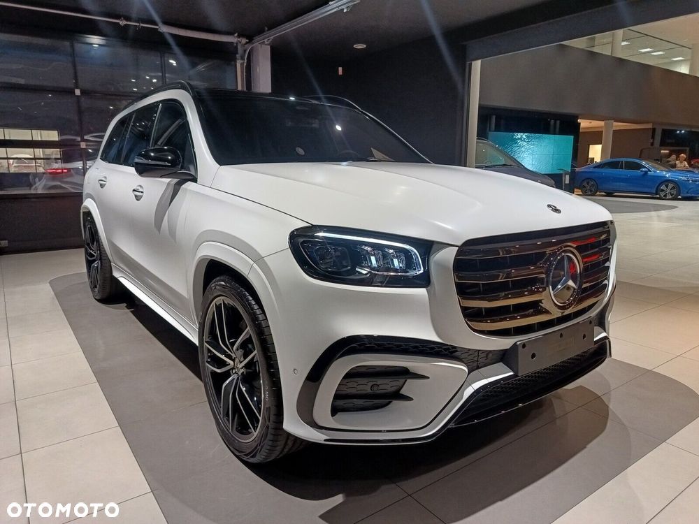 Mercedes-Benz GLS - 3