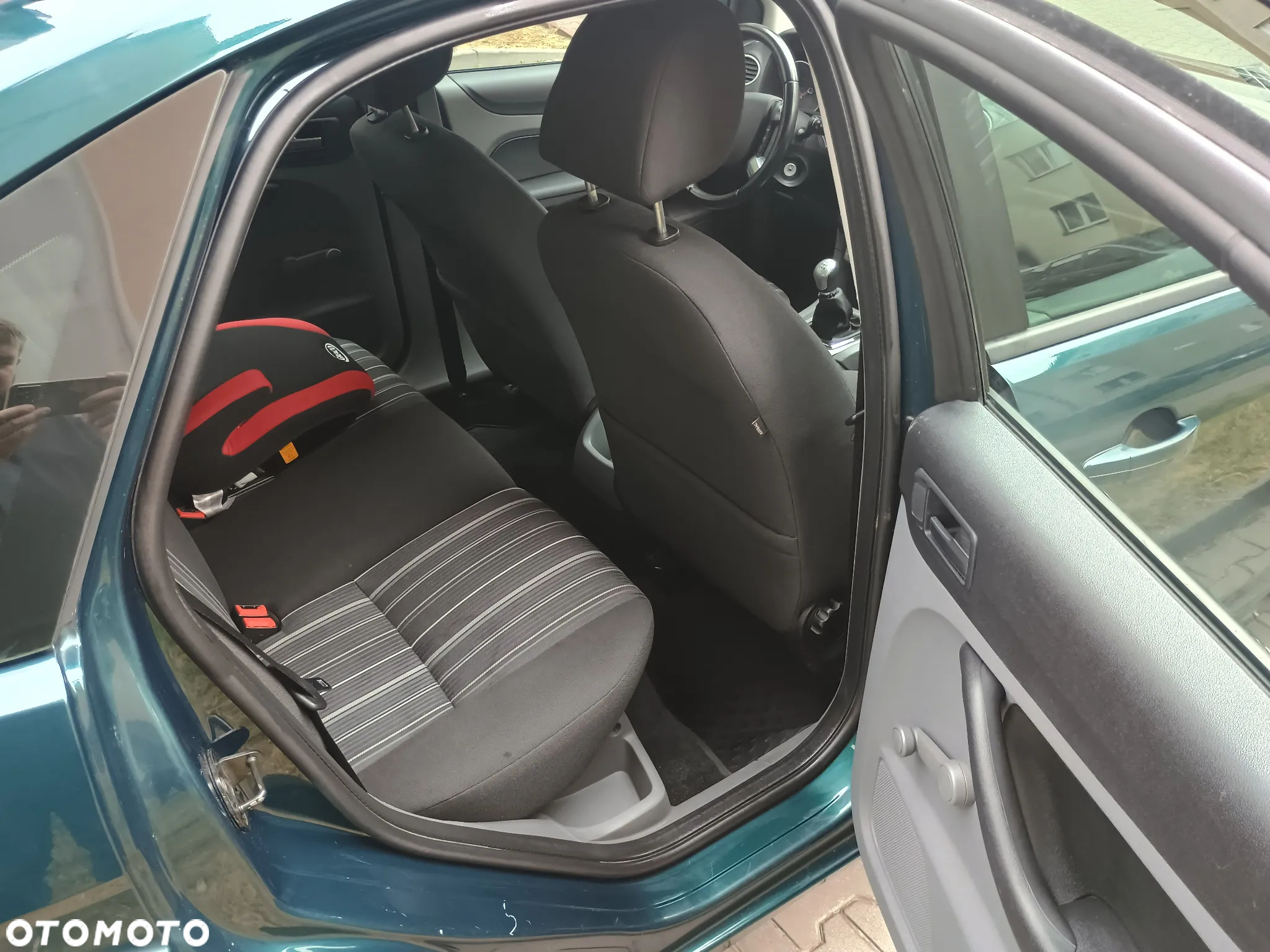 Ford Focus 1.8 FF Ambiente - 13
