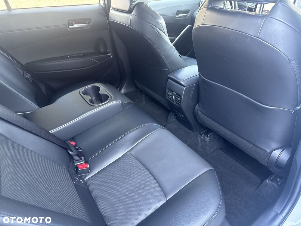 Toyota Corolla Cross 2.0 Hybrid Premiere Edition AWD - 17