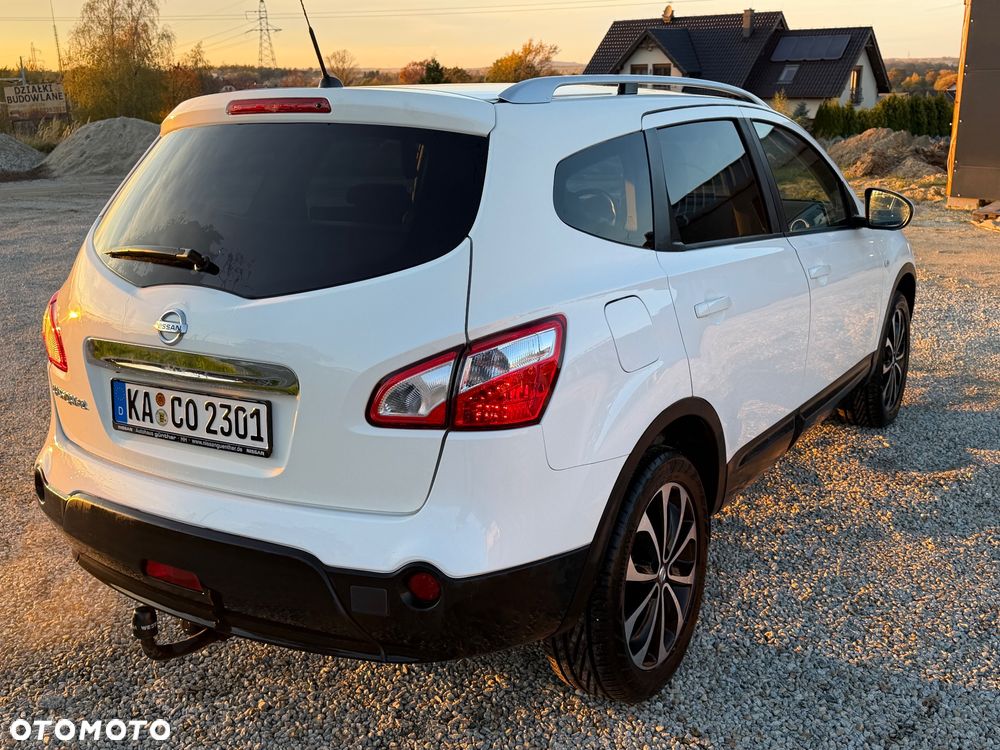 Nissan Qashqai+2 2.0 Tekna - 8
