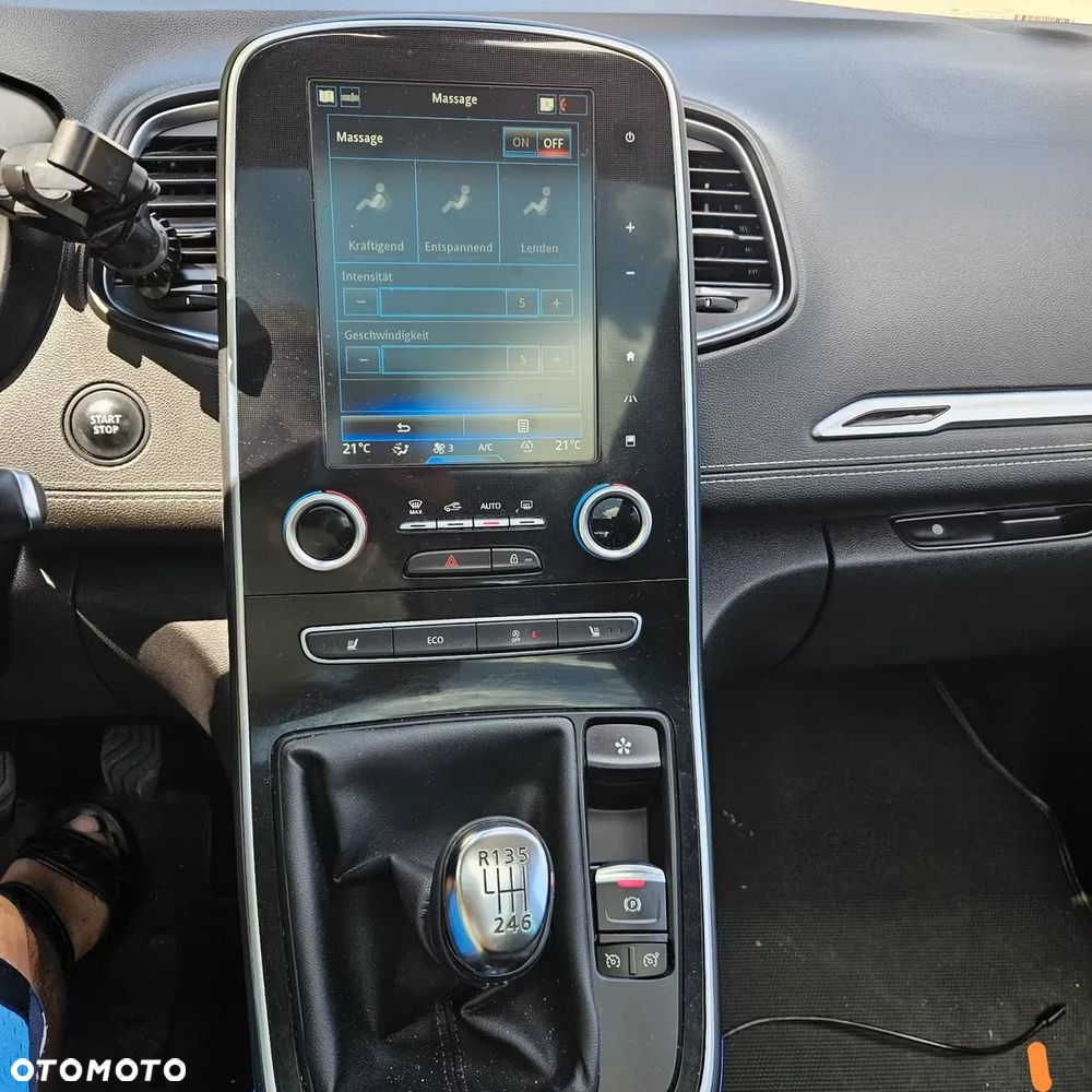 Renault Scenic ENERGY TCe 130 BOSE EDITION - 6