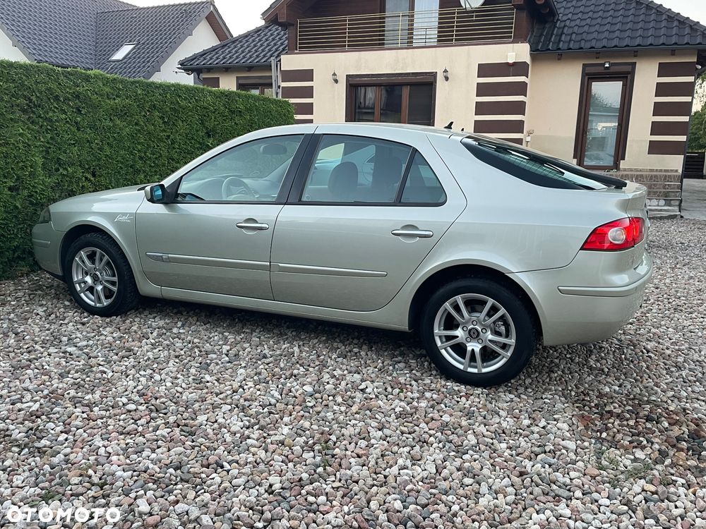 Renault Laguna 2.0 16V Privilege - 13