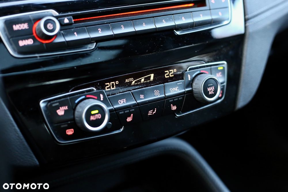 BMW X2 xDrive20i Advantage Plus - 16