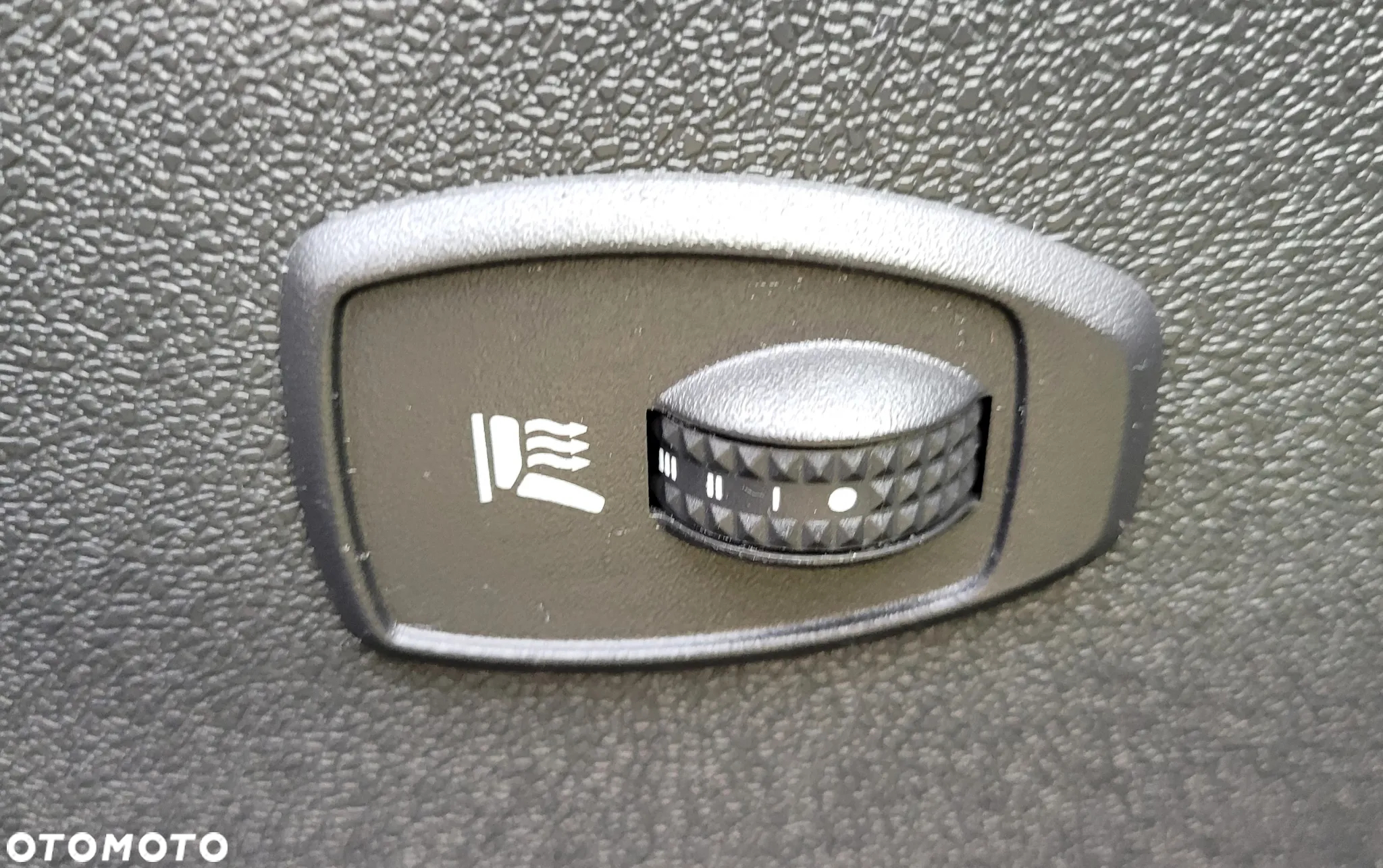 Renault Megane - 25