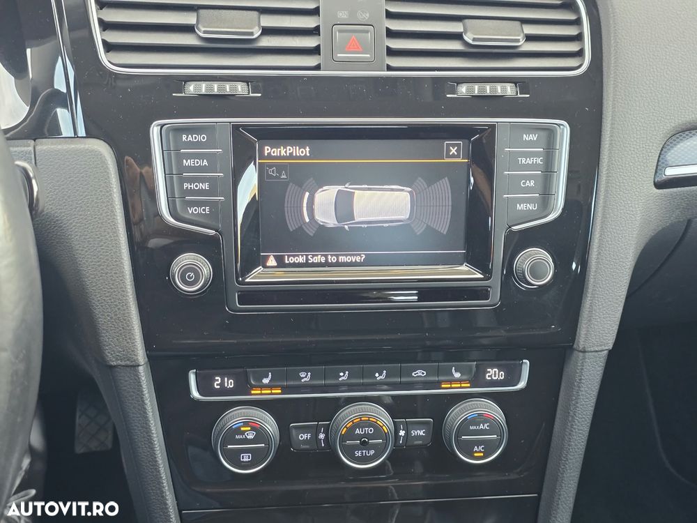 Volkswagen Golf 2.0 BlueTDI Highline - 9
