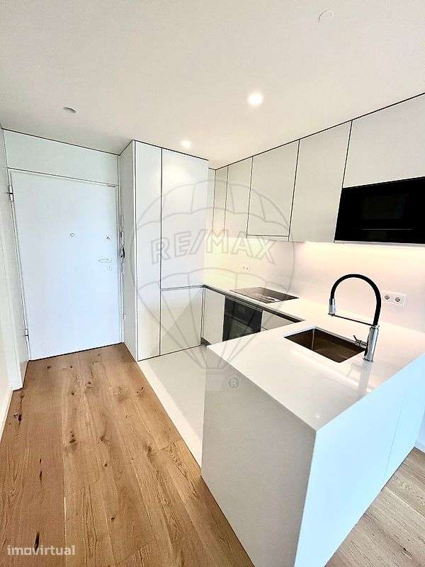 Apartamento T1 para arrendamento - Grande imagem: 4/11
