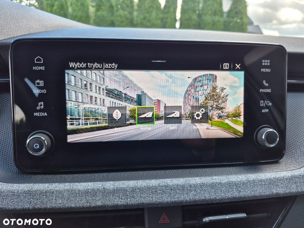 Skoda Kamiq 1.0 TSI Selection DSG - 20