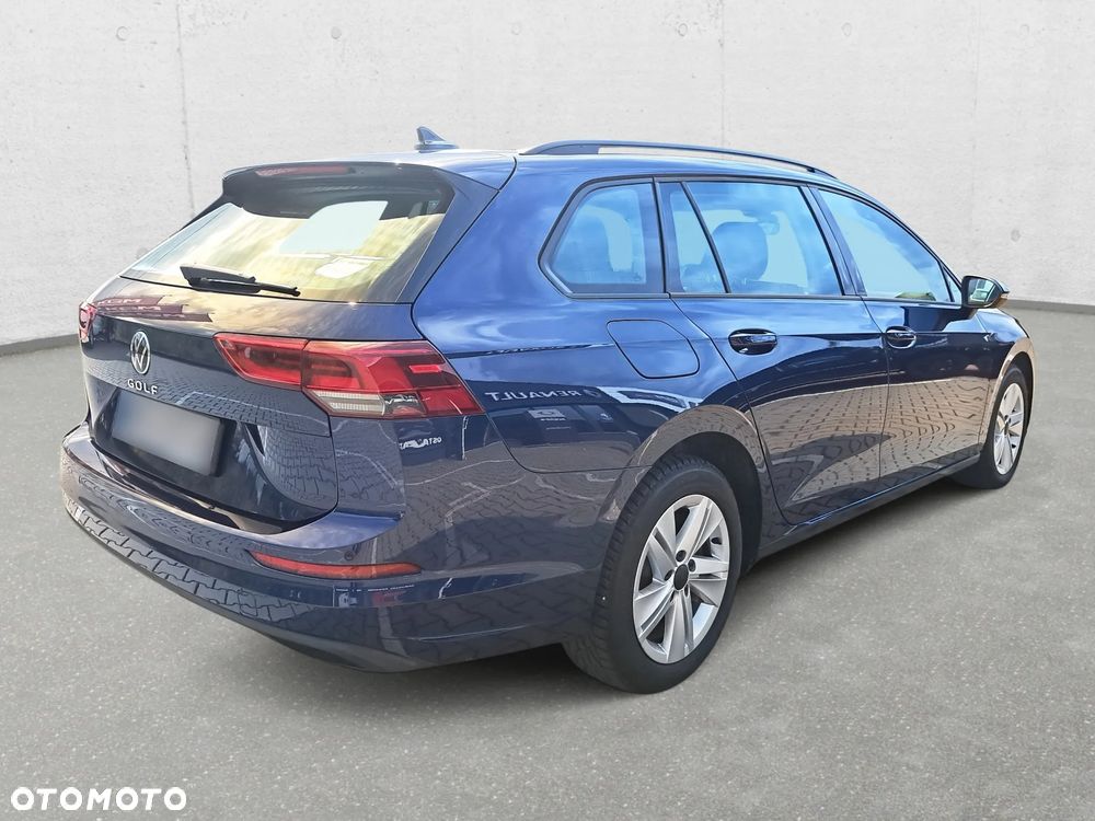 Volkswagen Golf - 6