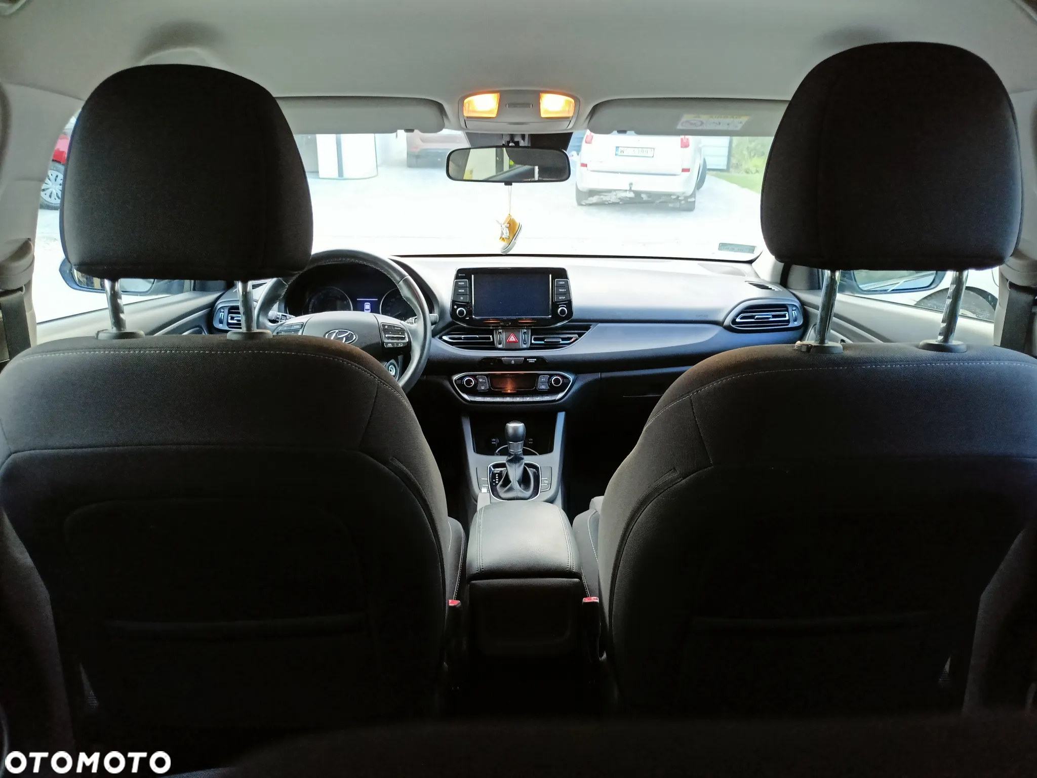 Hyundai i30 1.5 T-GDI 48V Comfort DCT - 14