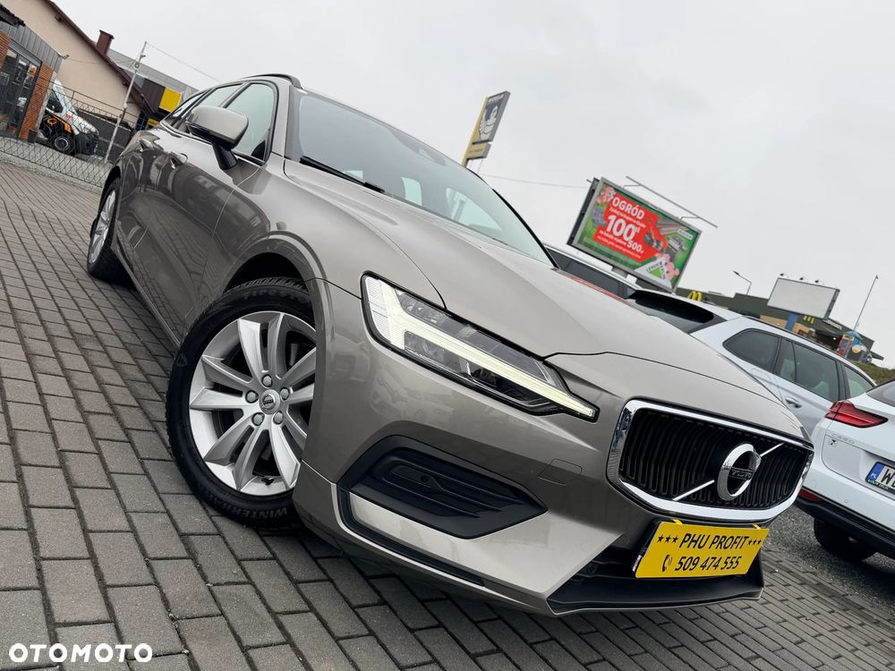Volvo V60 B3 B Momentum Core - 5