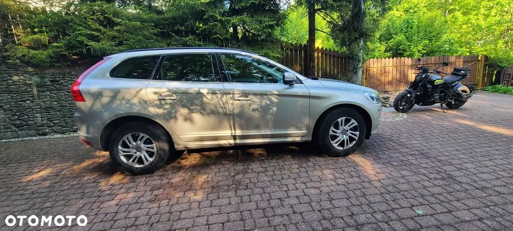 Volvo XC 60 D3 Momentum - 2