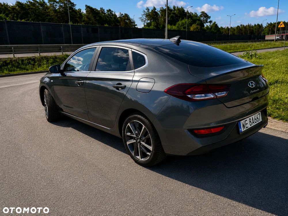 Hyundai i30 1.5 T-GDI 48V Comfort DCT - 8