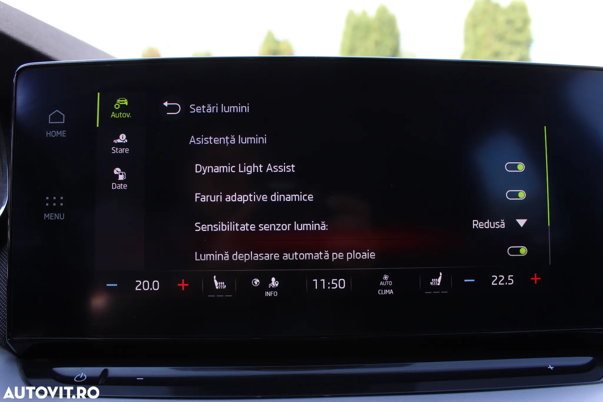 Skoda Octavia Combi 2.0 TDI DSG Style - 30
