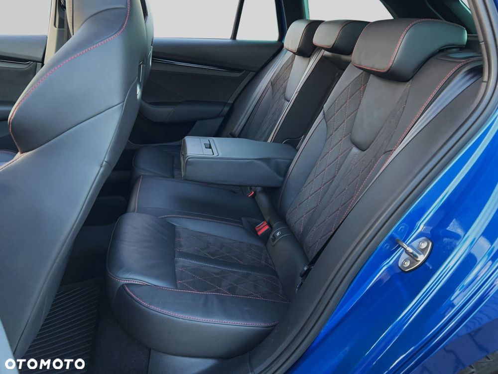 Skoda Octavia 2.0 TDI RS DSG - 12