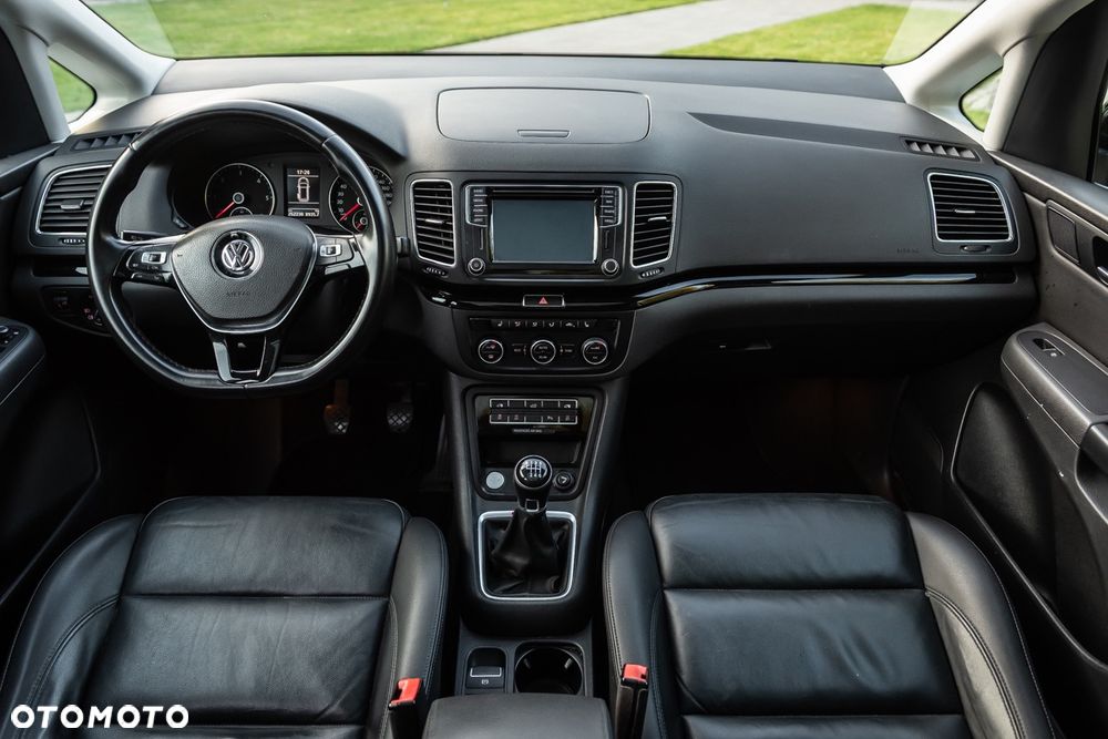 Volkswagen Sharan 2.0 TDI 4MOTION (BlueMotion Technology) Highline - 18