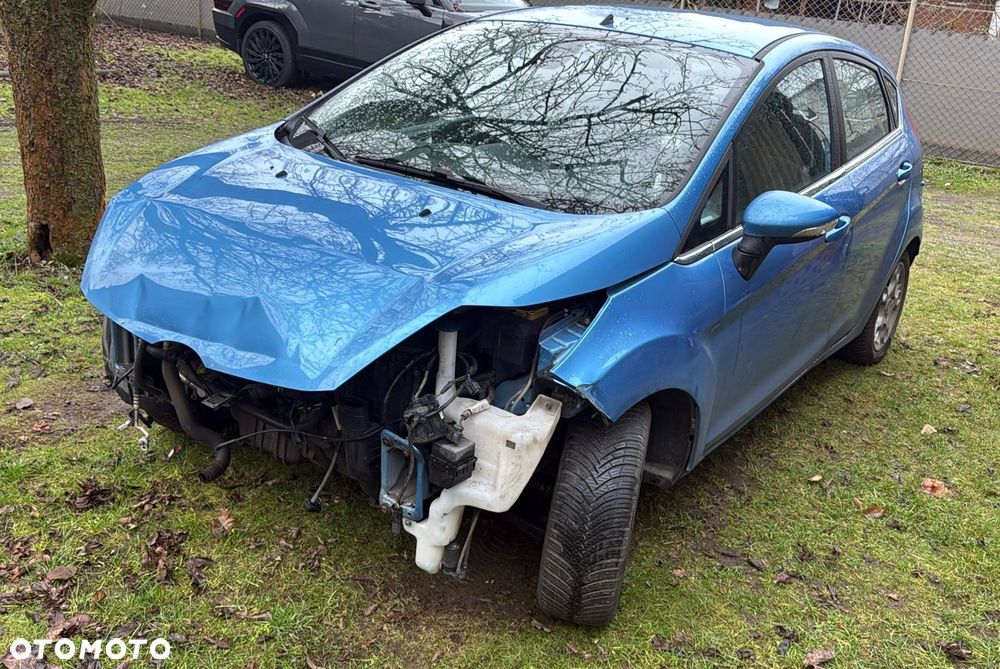 Ford Fiesta 1.25 Titanium EU5 - 6