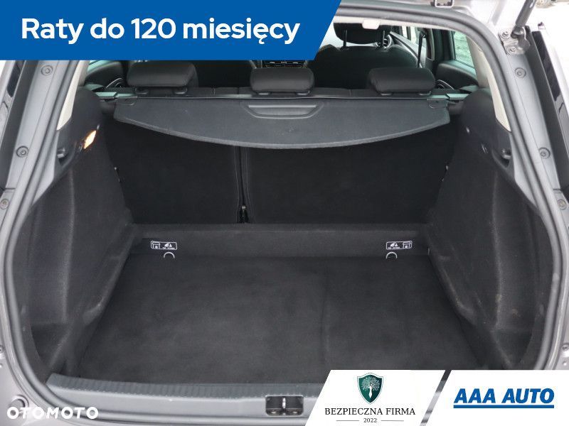 Renault Clio - 16