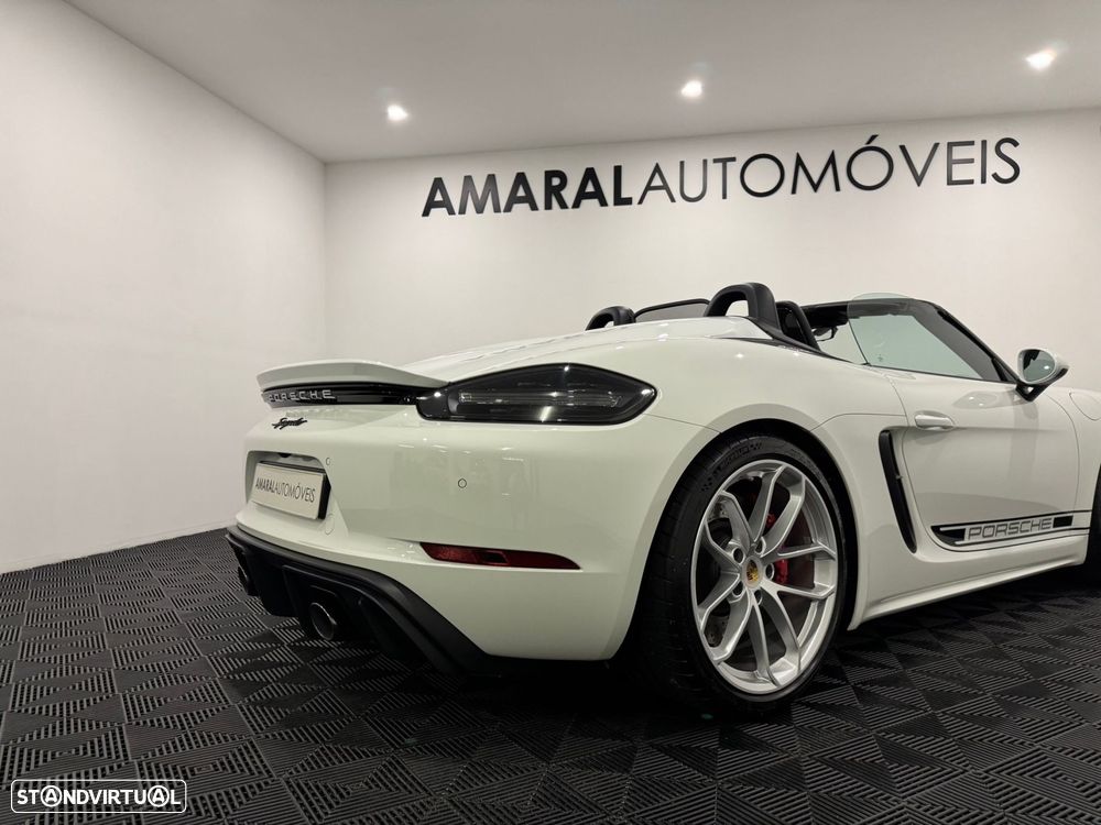 Porsche 718 Spyder Standard - 31