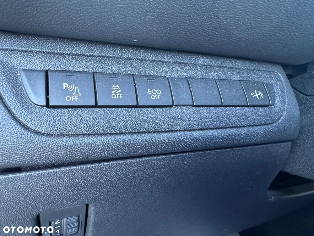 Peugeot 208 e-HDi FAP 92 Stop&Start Allure - 13