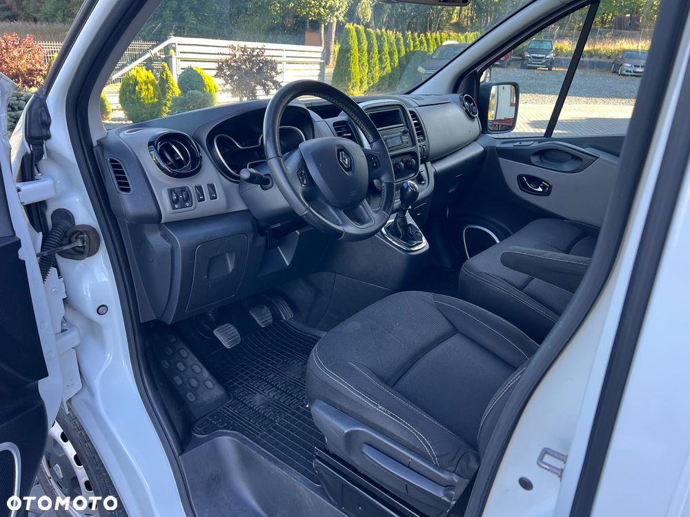 Renault TRAFIC - 9