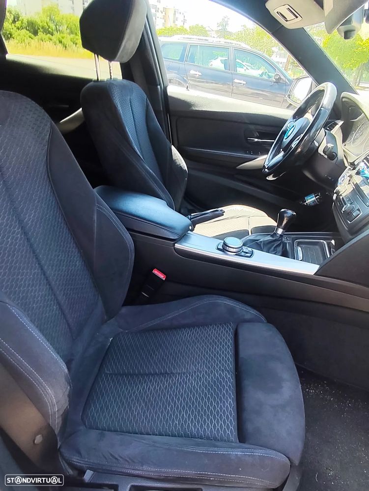 BMW 318 d M Sport - 17